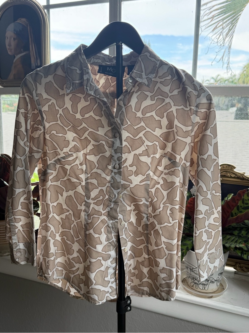 MG Silk Collection 100% Silk Abstract Print Button Down Blouse S
